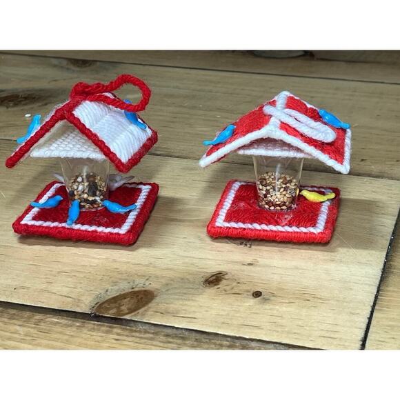 Two Vintage Christmas Ornaments. Crochet Bird Feeders w/ plastic birds.red/white - Picture 2 of 5